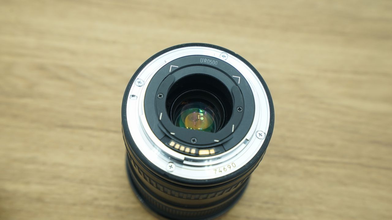 8217 良品 Canon EF 17-40mm 4 L USM - カメラ・アウトドアbyIF0WORK