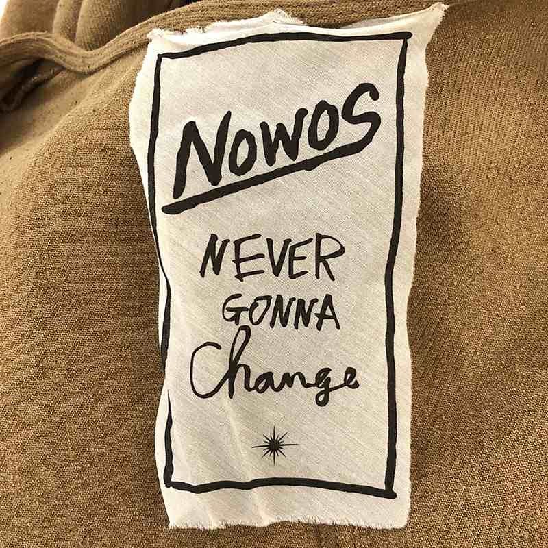 nowos 新品　シルクジャケット nowos 新品シルクジャケットカタログ掲載
