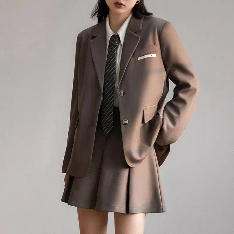 なんちゃって制服