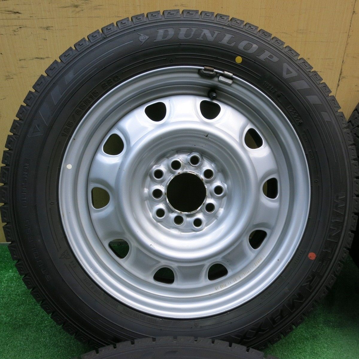 185|65R15