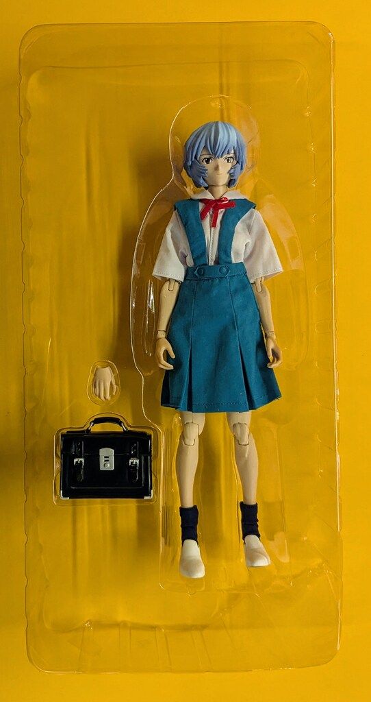 期間限定値下げ メディコム・トイ メディコム・トイ 綾波レイ プラグスーツバージョン