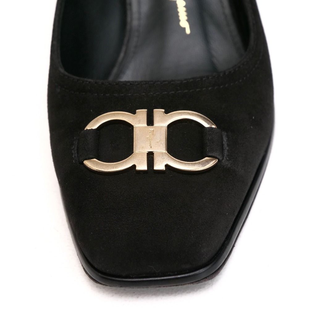 Salvatore Ferragamo サルヴァトーレフェラガモ パンプス サイズ