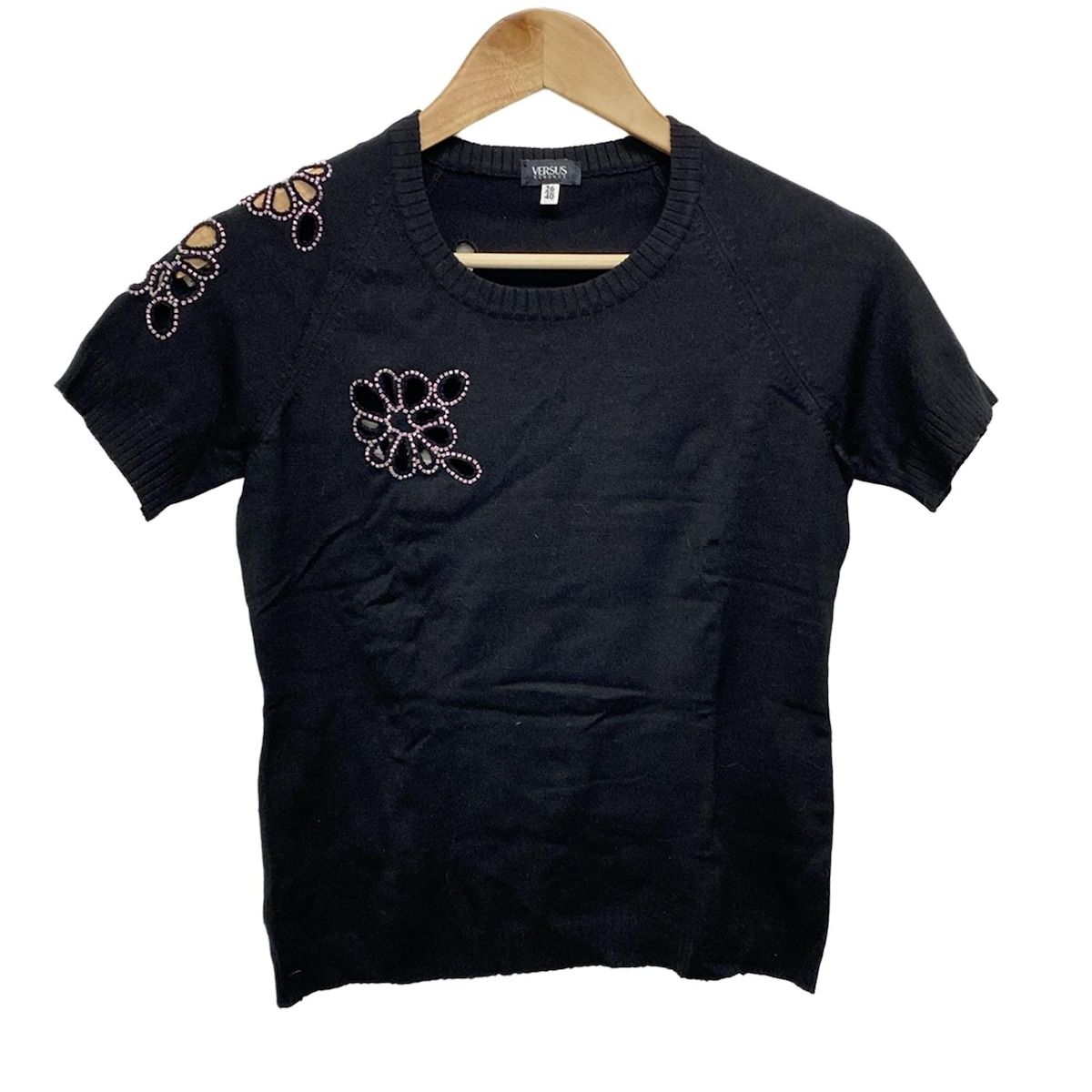 VERSUS VERSACE ヴェルサスヴェルサーチ 半袖セーター サイズ26|40 レディース - 黒×ライトピンク クルーネック|ビーズ