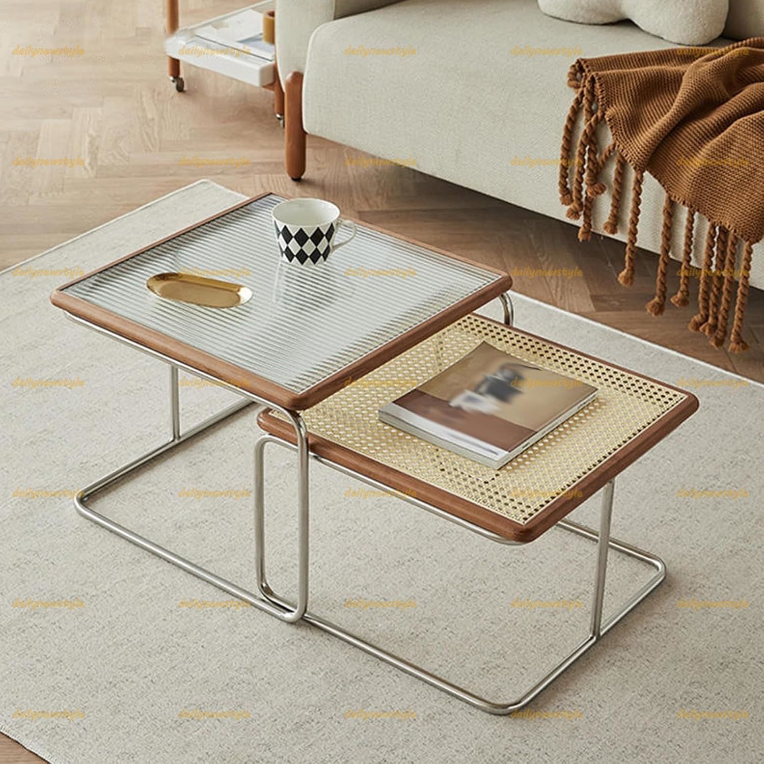 人気推薦 ローテーブル2個セット リビングルーム用のモダンで素朴なサイドテーブル テーブル 一人暮らし スクエアスタッキングサイドテーブル メタルフレームサイドエンドテーブル ラタン編みとガラスのテーブルトップ ローテーブル センターテーブル テーブル MARWIL-DEMENAGEMENTS_CH