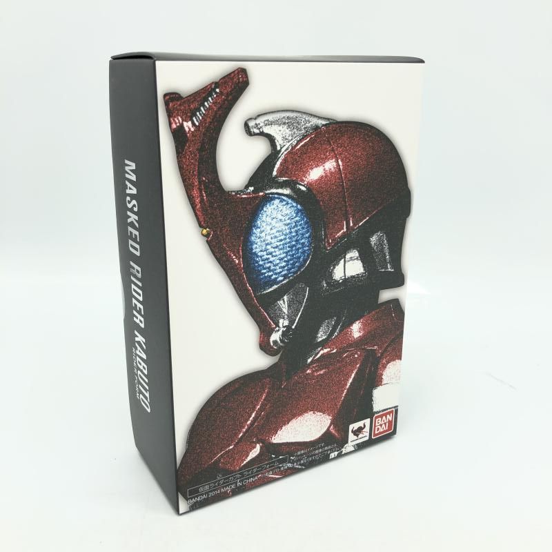 中古】バンダイ S.H.Figuarts 真骨彫製法 仮面ライダーカブト ライダー