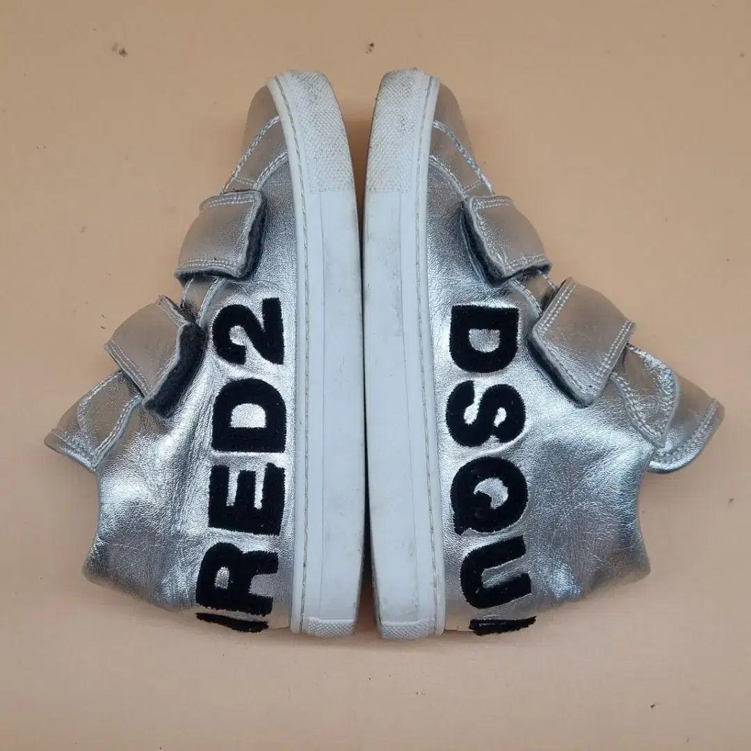 子供用ベルクロスニーカー 30