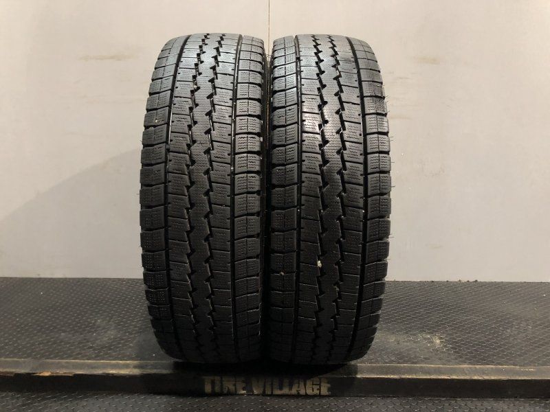DUNLOP LT03M 205|70R16 111|109L 16インチ ライトトラック用 スタッドレス 2本 20年製 バリ溝 エルフ キャンター等 KTT454