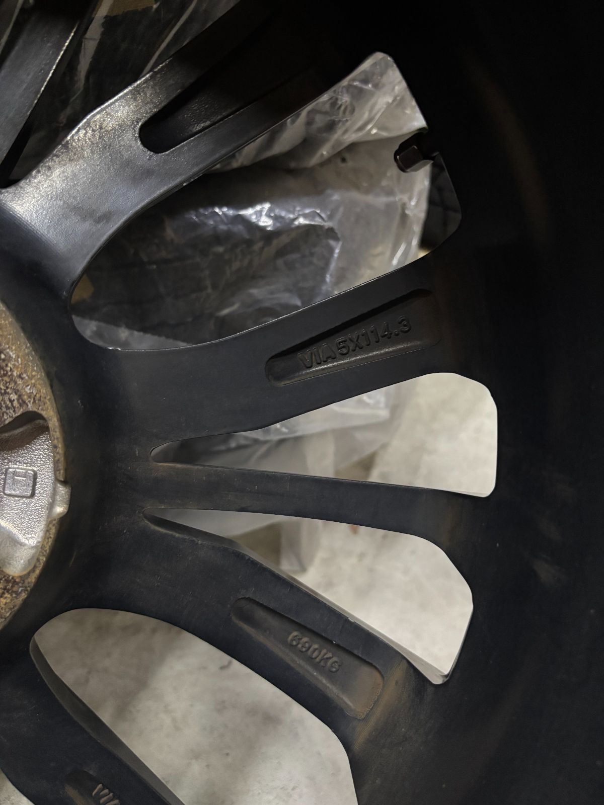 幅広い品揃え。 WEDS 18インチ タイヤホイール4本セット 225 50 18