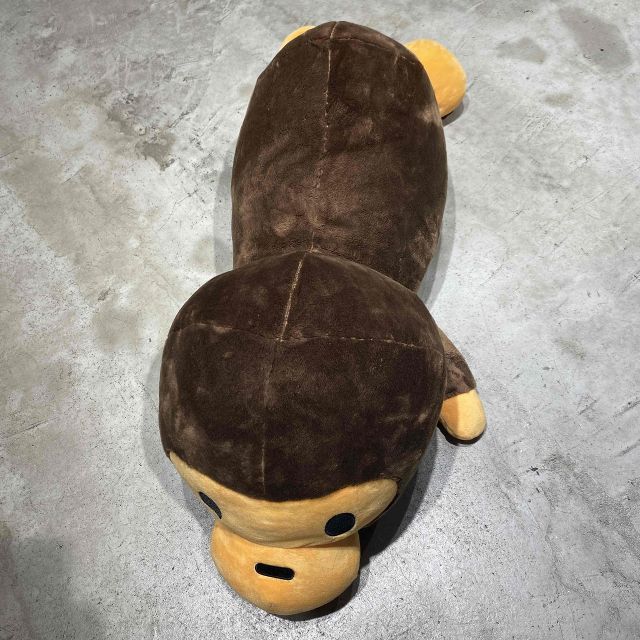 A BATHING APE BAPE MILO BODY BIG PILLOW アベイシングエイプ ミロ ボディ ビッグ ピロー 心斎橋店