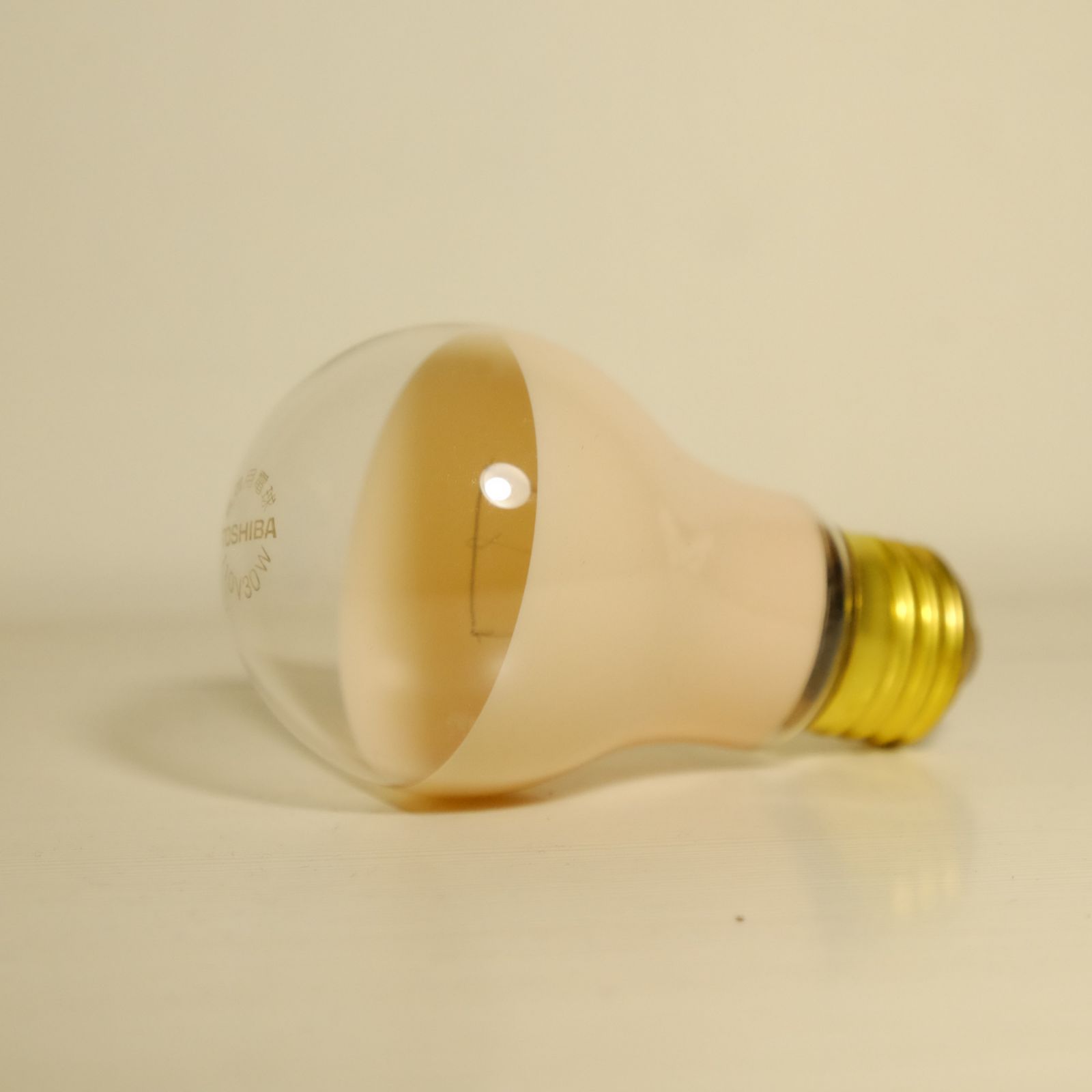 Toshiba 東芝 あかりじょうず 養鶏用電球 30w 昭和レトロ 白熱電球