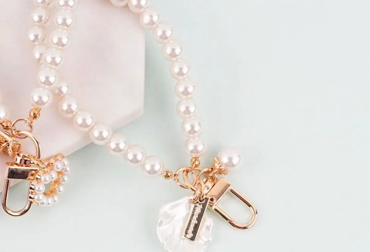 エミリオプッチ 花柄 蝶々 バイカラー ゴールドファスナー ロゴ