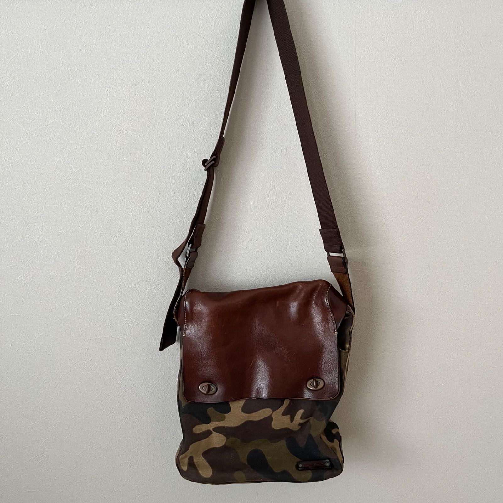 z698 paul smith ポールスミス 迷彩柄 ショルダーバッグ ブラウン