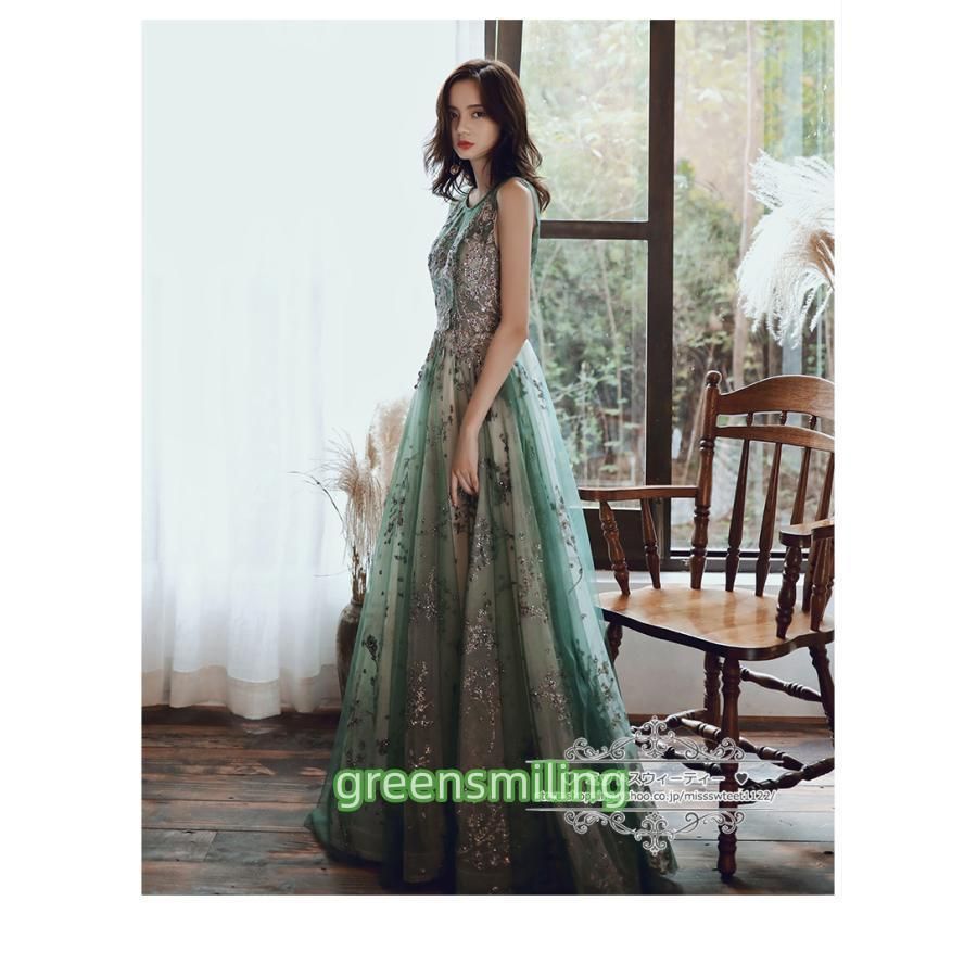 リーフ柄がオシャレなマーメイドイブニングドレス?.? リーフ柄が