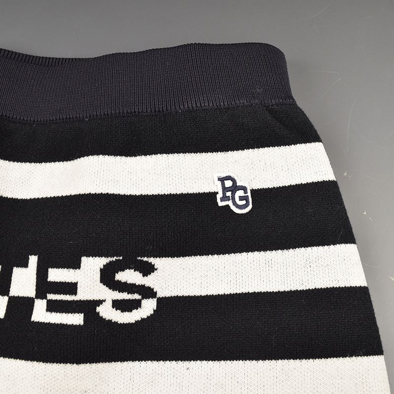 サイズ：2・L・新品】パーリーゲイツ ロゴ×ボーダー柄 ニットスカート