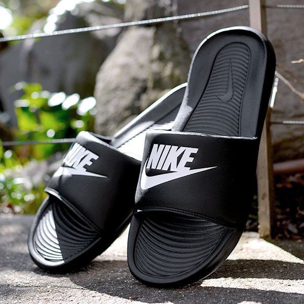 新作 NIKE ビクトリー ワン スライド サンダル 送料込 数量限定 NIKE - NIKE ナイキ ビクトリーワンスライド サンダル 27センチ