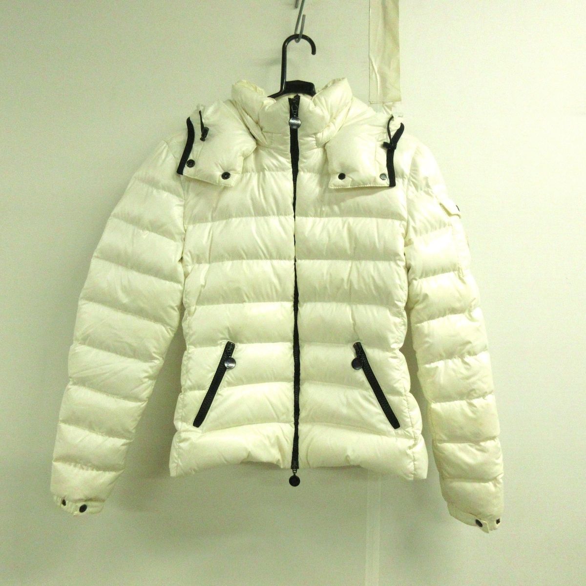 MONCLER(モンクレール) ダウンジャケット サイズ0 XS レディース BADY 白 冬物 - メルカリ