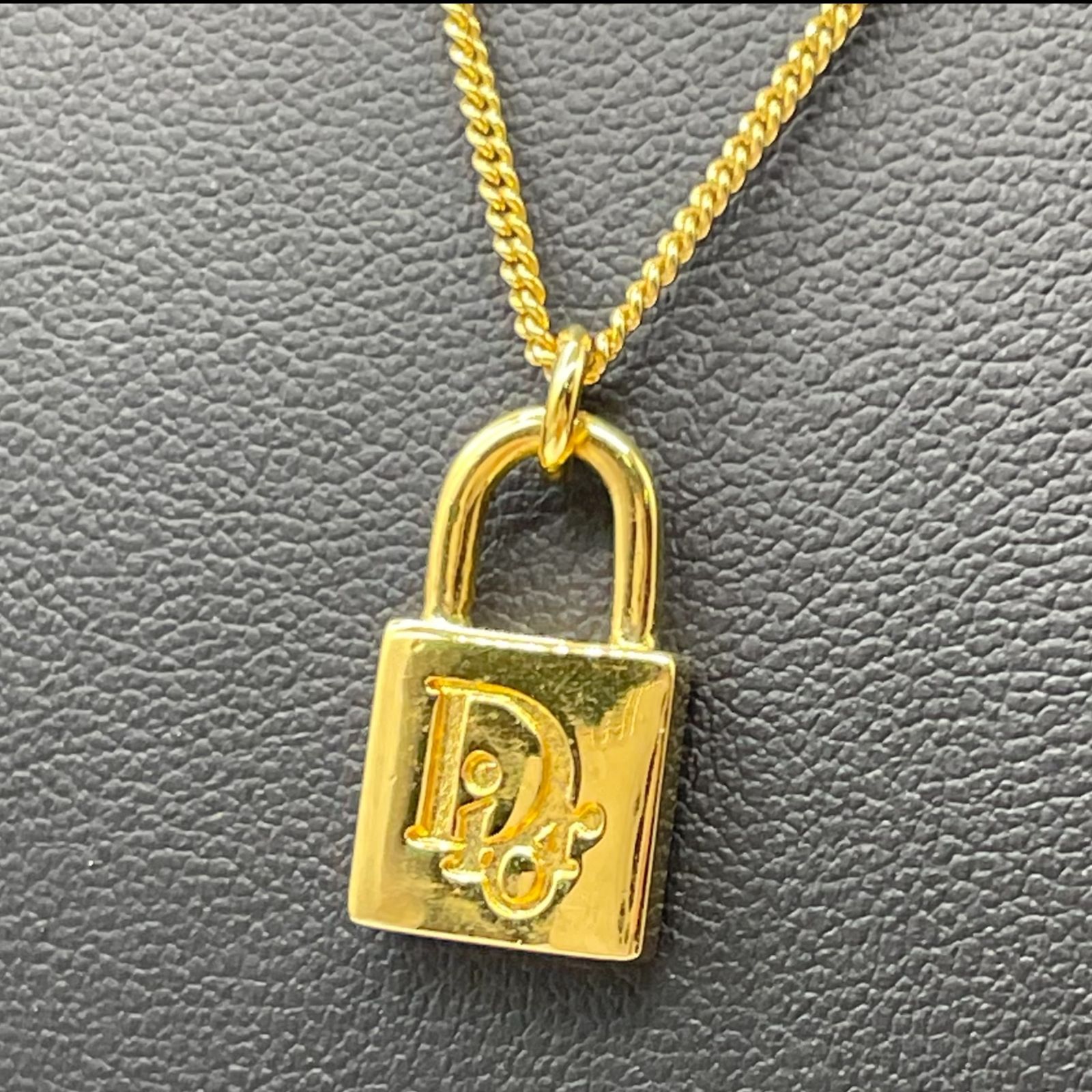 保存 き Christian Dior クリスチャン ディオール Dロゴ 南京錠 ネックレス ペンダント 首輪 ゴールド ジュエリー ヴィンテージ