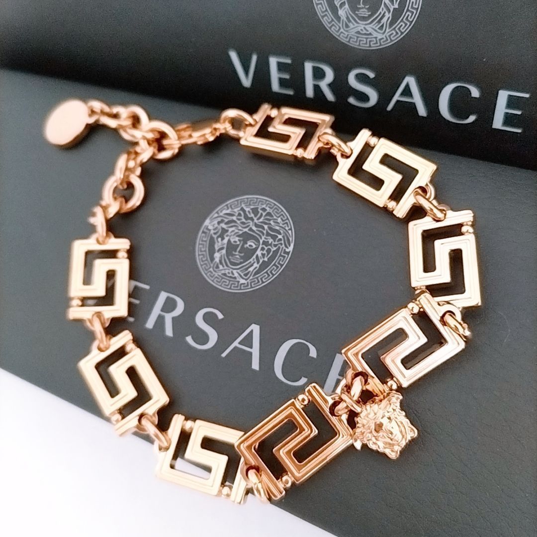 関税込 VERSACE メドゥーサ チェーン ブレスレット 楽天市場】ヴェルサーチ ブレスレット メドゥーサ グレカ