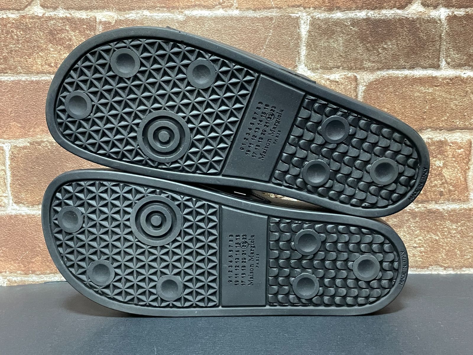 Maison Margiela PARIS ㉒ メゾン マルジェラ P 5411 レースアップ プール スライド サンダル フラット ラバー シューズ Made in Italy 41 ブラック _84