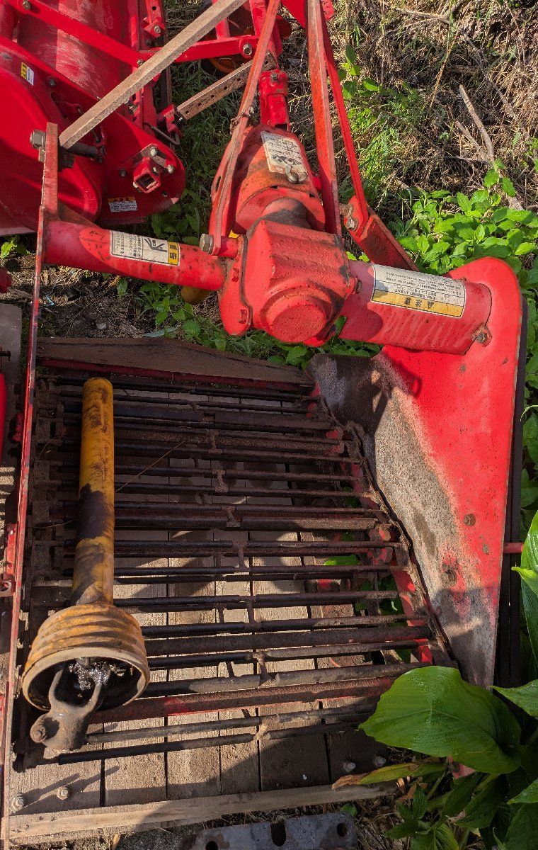 鹿児島発 ニプロ松山 トラクター用 掘取機 D-65AH 三点リンク