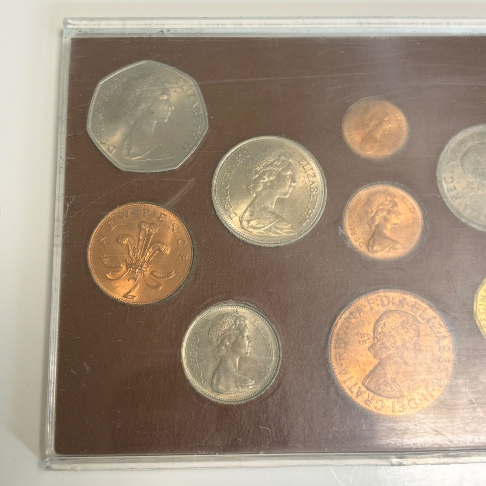 英国王立造幣局から新年を記念した2025年版コインセットが発売 【1円