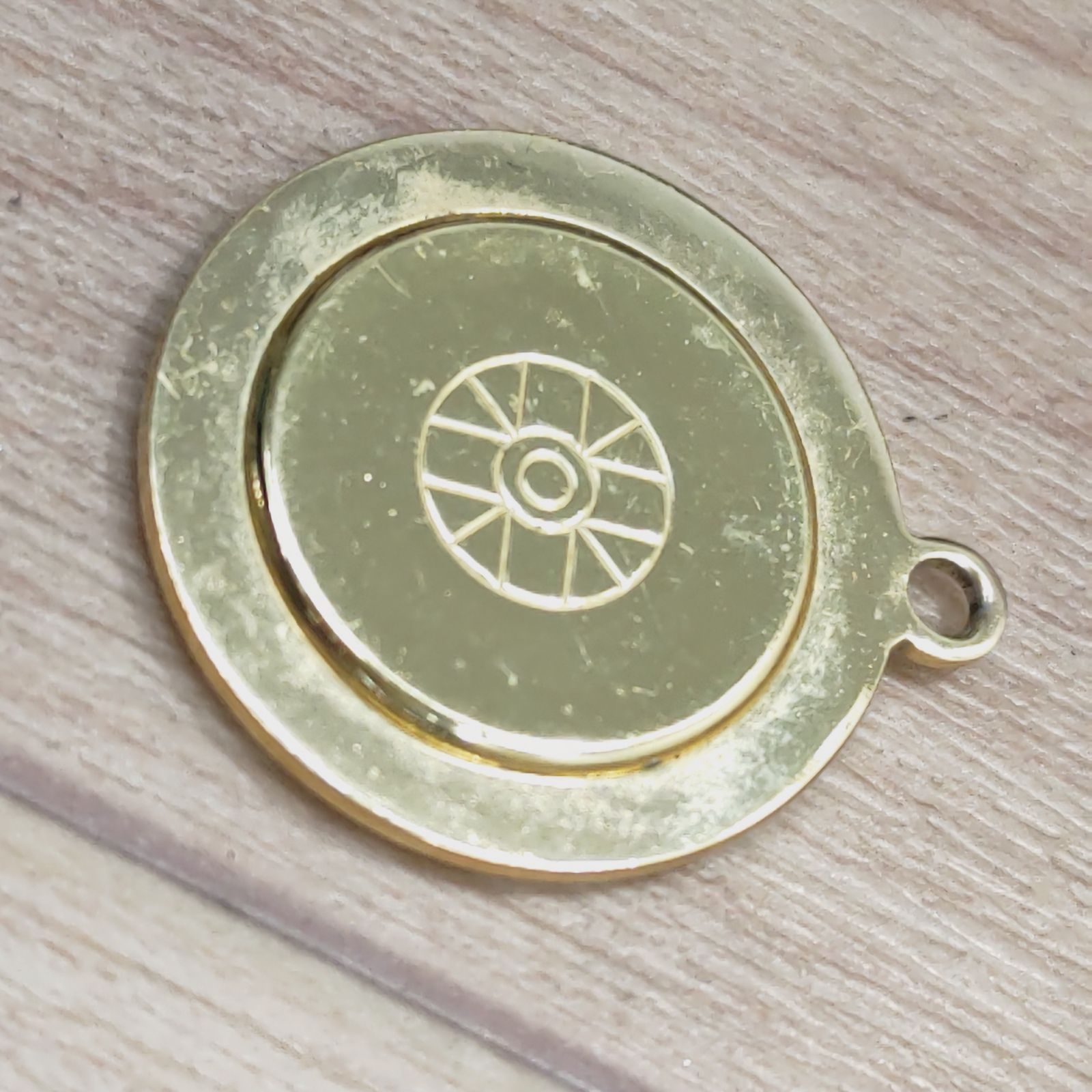 AZ-167 岡田茂吉 世界救世教 お光 ペンダントトップ K18 刻印 重量 6.2g