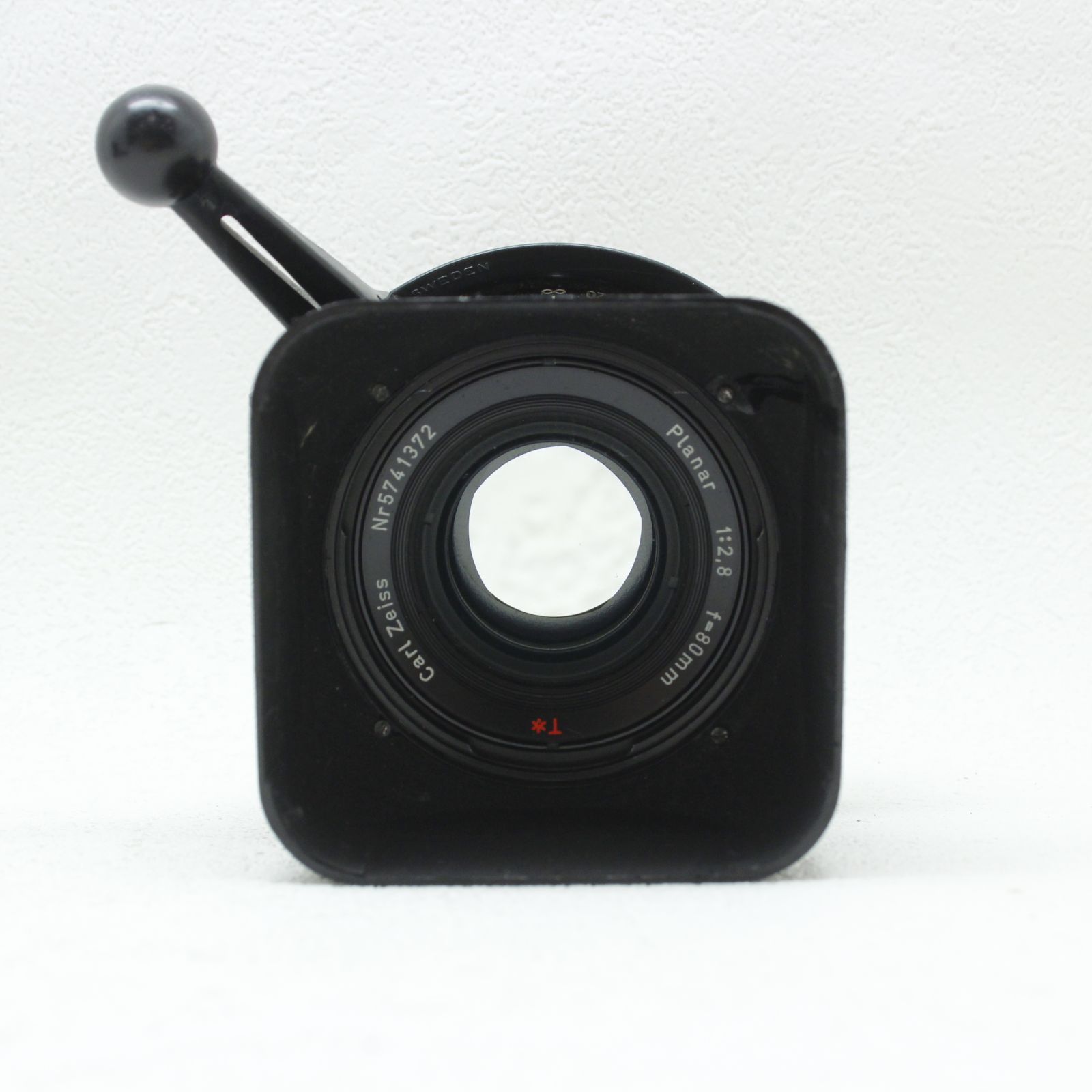 F2.8 T＊