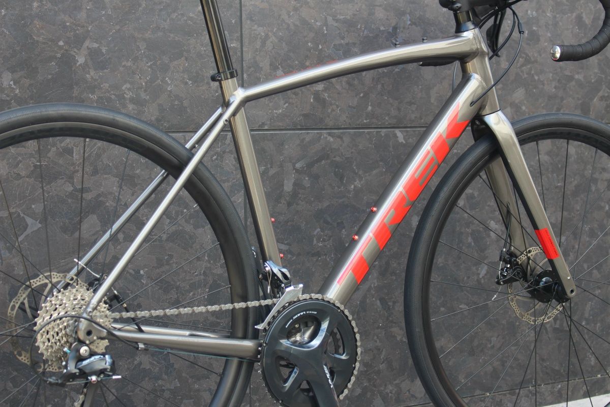 TREK ドマーネ