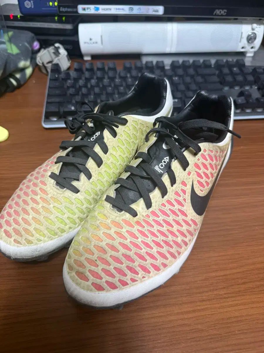 マジスタ fg サッカースパイク ナイキ マジスタ FG 新品Nike Magista