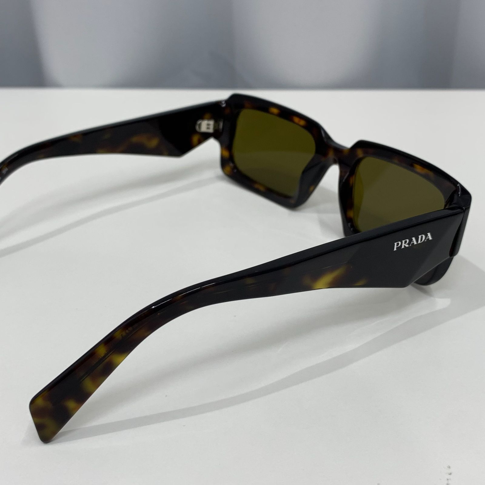 PRADA サングラス 62017 ブラウン系美品 良品】PRADA プラダ サングラス 19J09Z ダークブラウン べっ甲