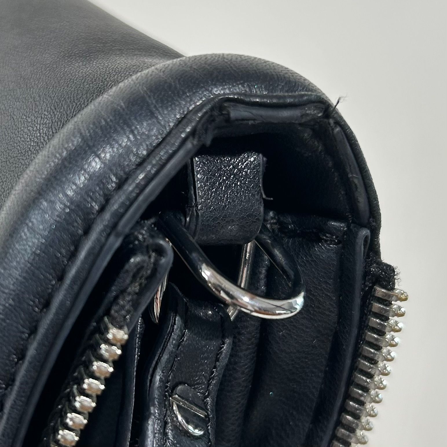 DIESELレザー 黒 バック DIESEL ロゴ 2WAY ショルダー レザー ブラック ハンドバッグ