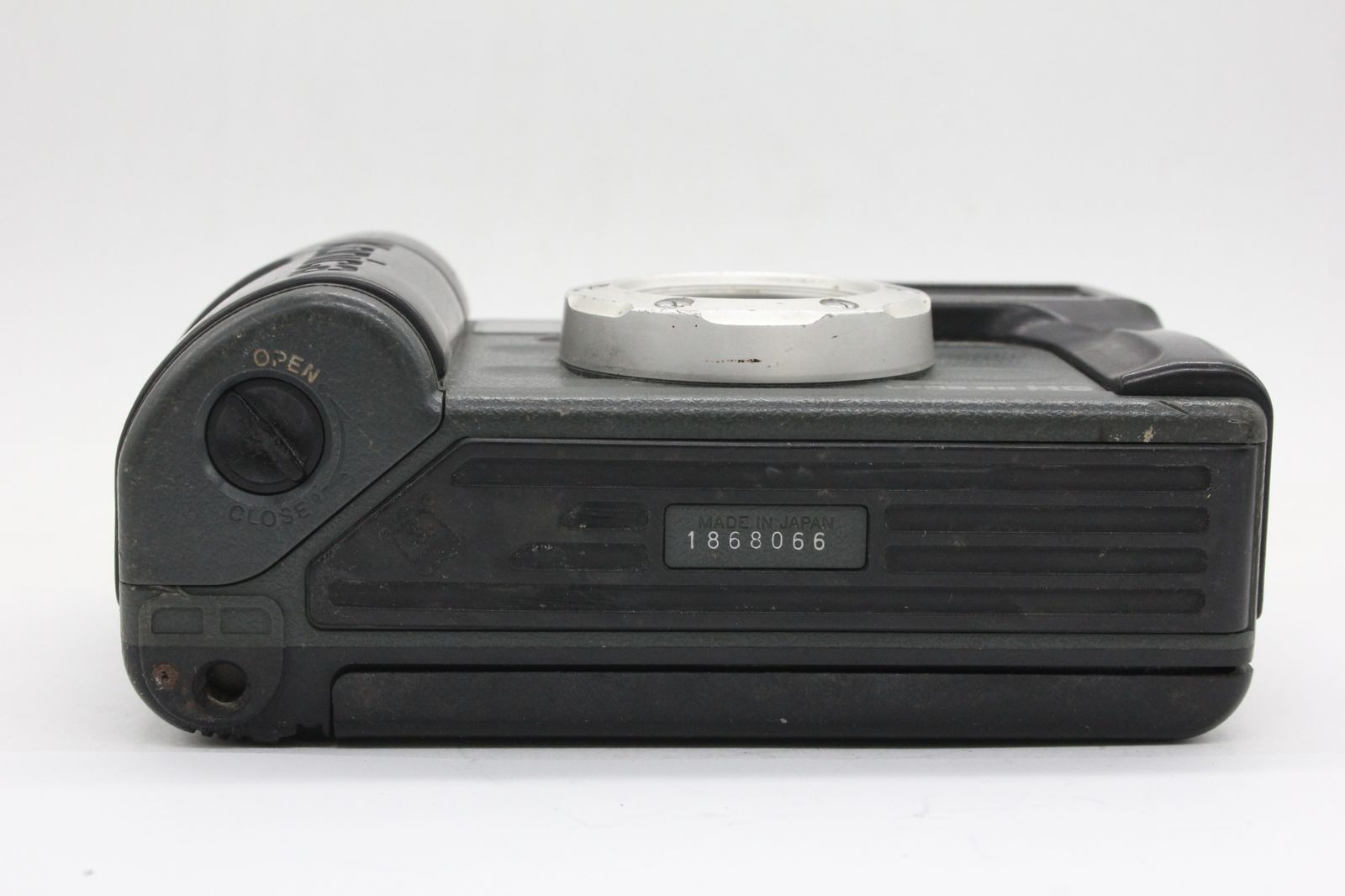 82913192_4