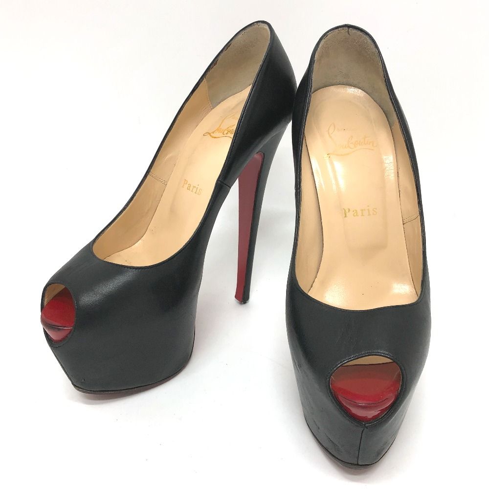 Christian Louboutin クリスチャンルブタン パンプス レザー