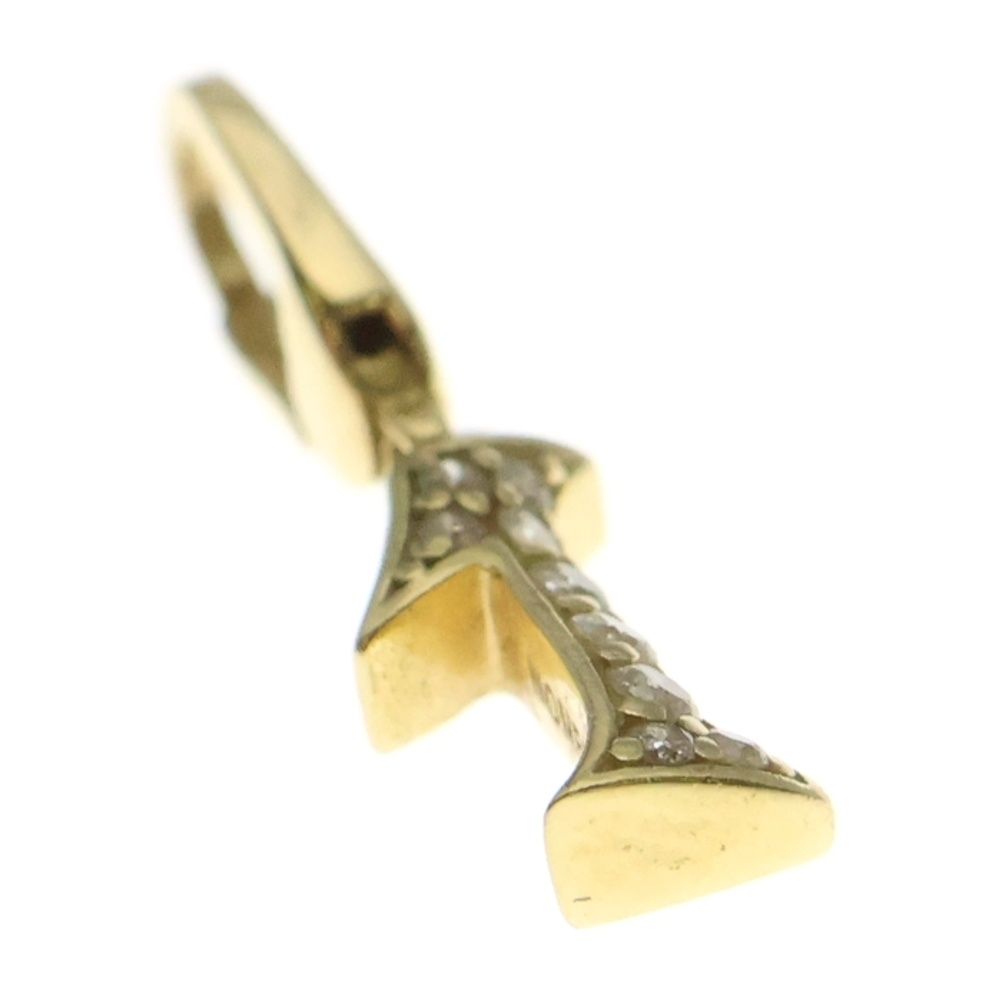 ネックレストップ