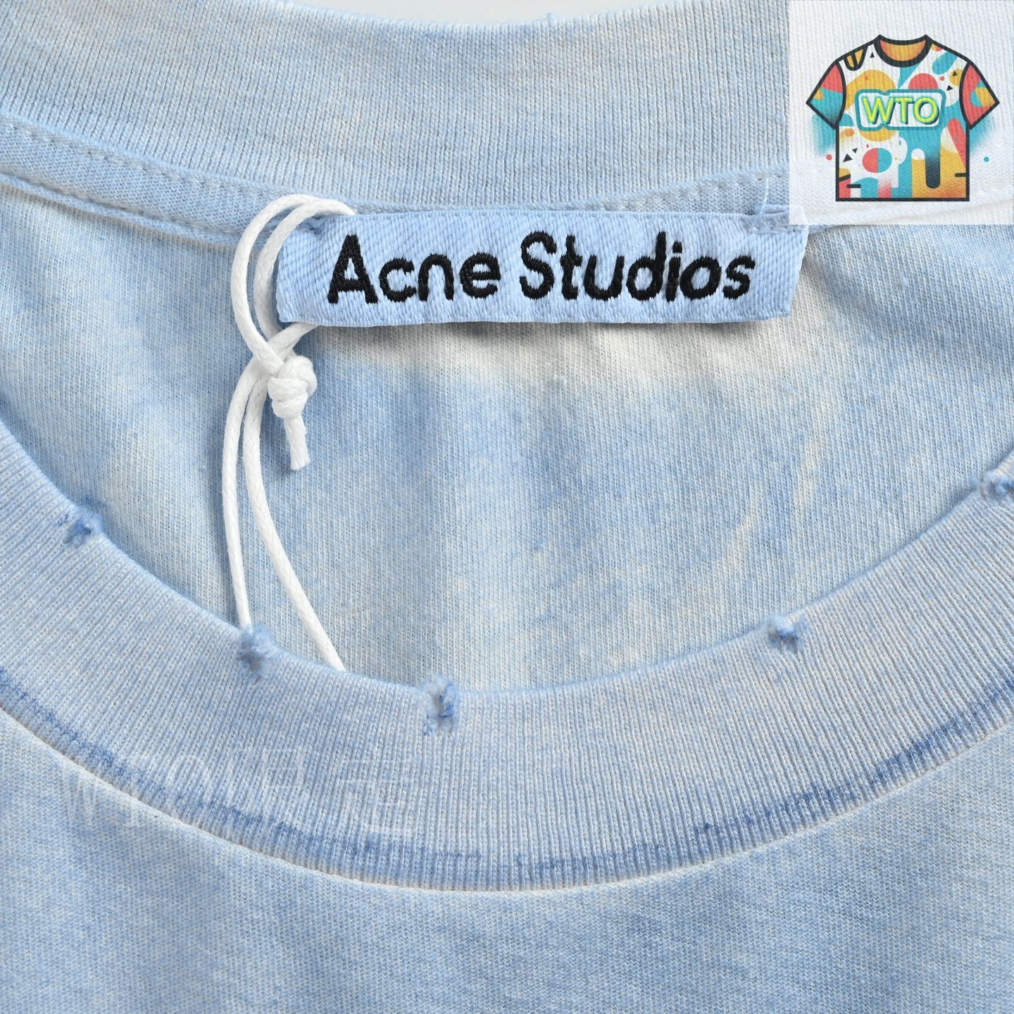 Acne Studios グラデーション クロップドトレーナー 今日特価】Acne Studios 24SS グラデーションフェード 1996 ロゴ