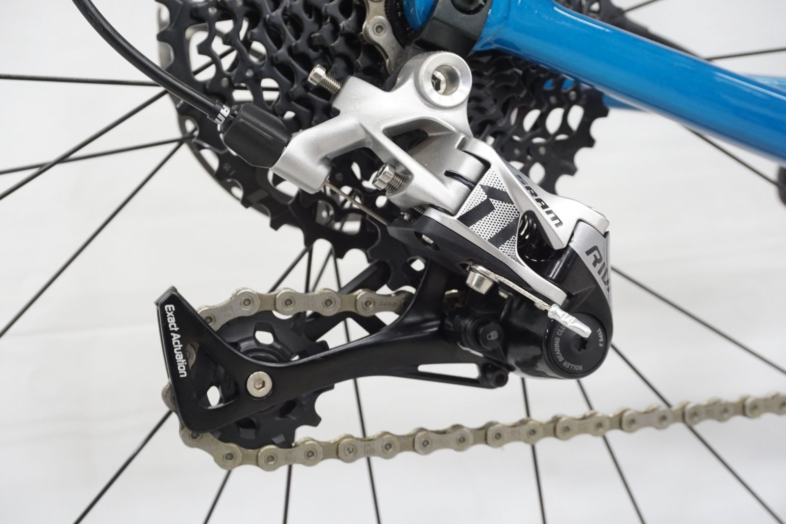 3T 「スリーティー」 EXPLORO PRO RIVAL 1x11s 2021年モデル グラベル