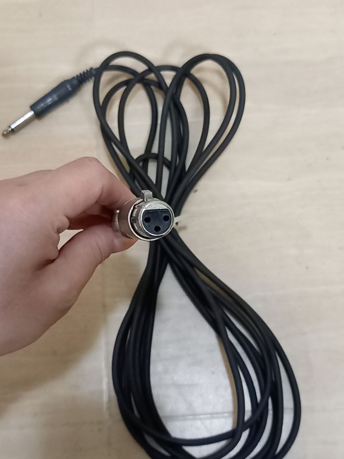 本物保証、信用第一！ 選挙用音響セット スピーカー2本 TOA CA-600DN１台 マイク３個 安い！かわいい！