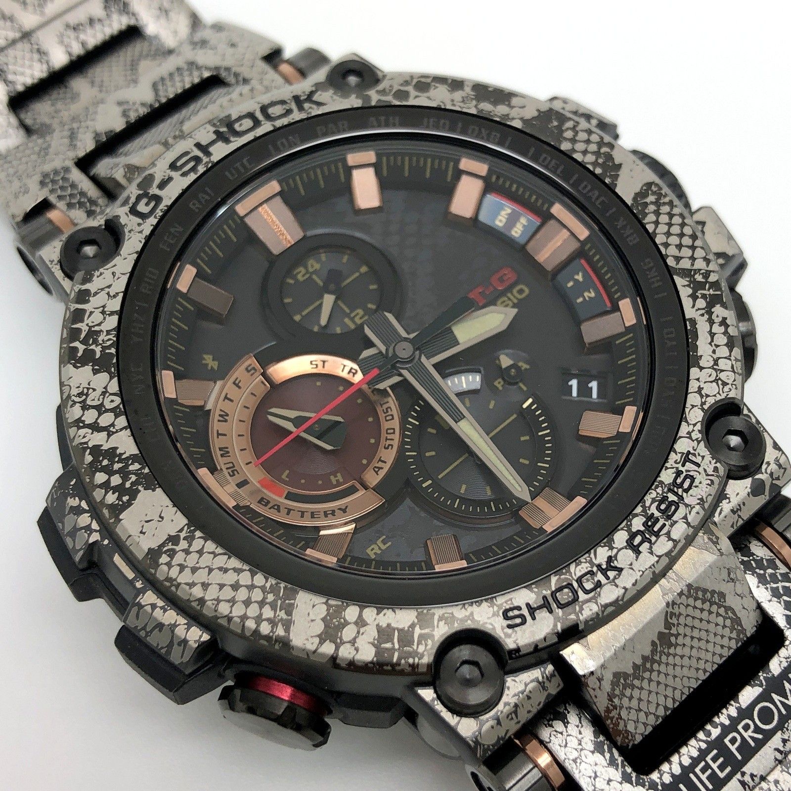 G-SHOCK × WILDLIFE PROMISING ニシキヘビ よら 腕時計