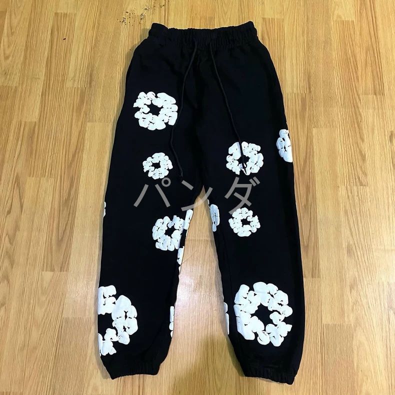 Denim Tears デニムティアーズ Wreath フローラル 花柄 スウェットジョガーパンツ 裏起毛仕様 ブラック リラックスシルエット Mサイズ Z140