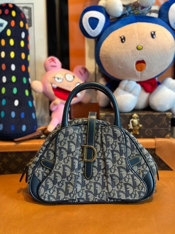 CHRISTIAN DIOR クリスチャンディオール トロッター キャンバス ネイビー ハンドバッグ LVU25010876