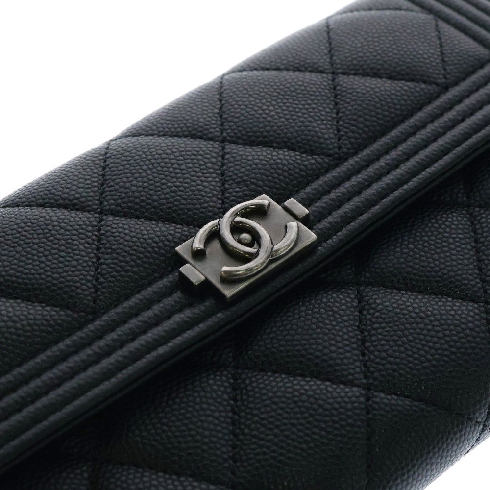 CHANEL (シャネル) ボーイシャネル ココマーク キャビアスキン