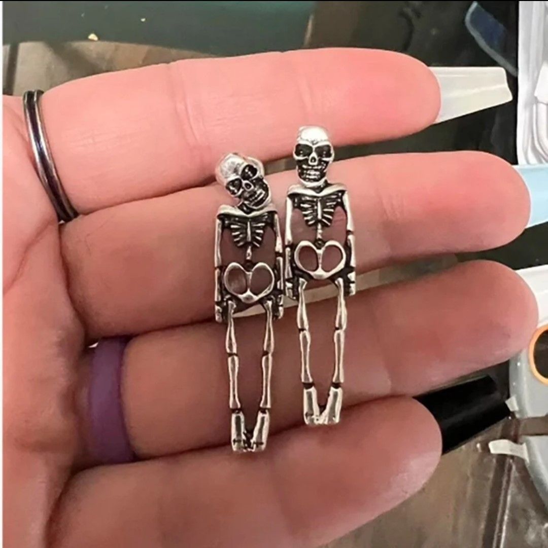 スカル ドクロ ピアス - メルカリ