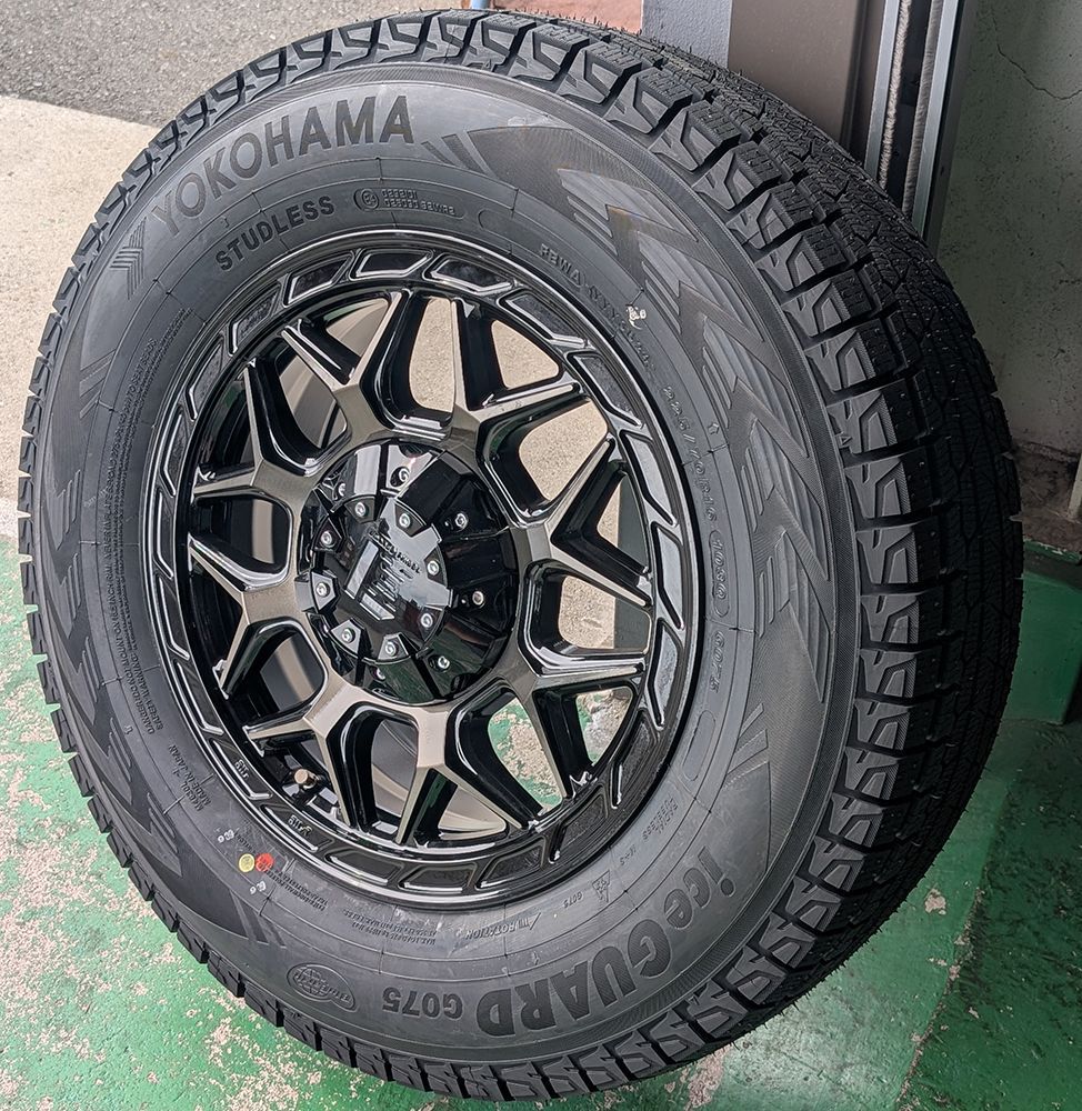 新品 スタッドレス デリカD5 デリカ D5 DELICA 16インチ ヨコハマ