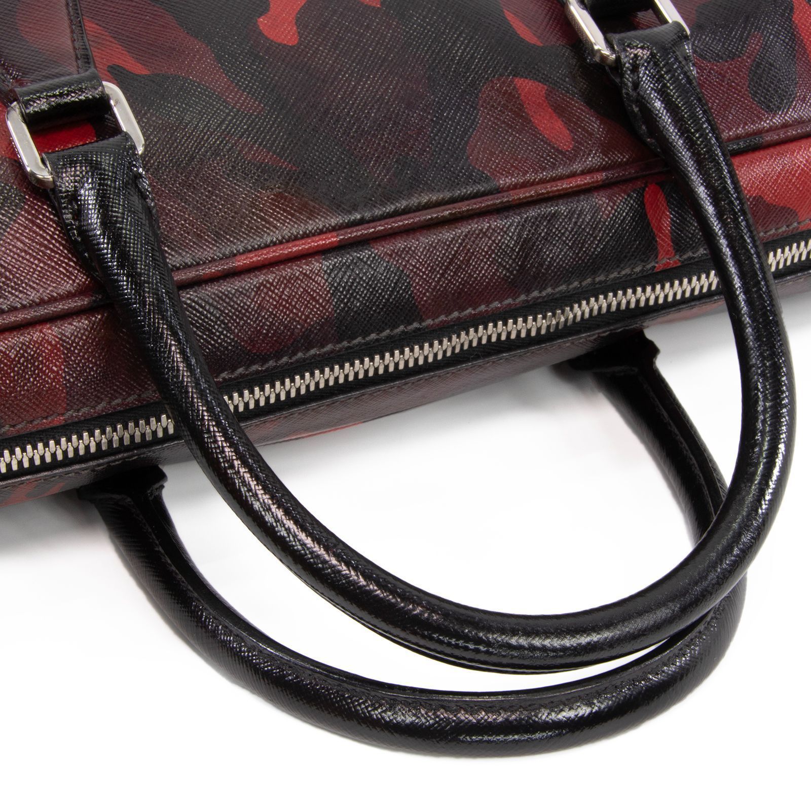 本物 送料無料 プラダ ビジネスバッグ ブリーフケース メンズ