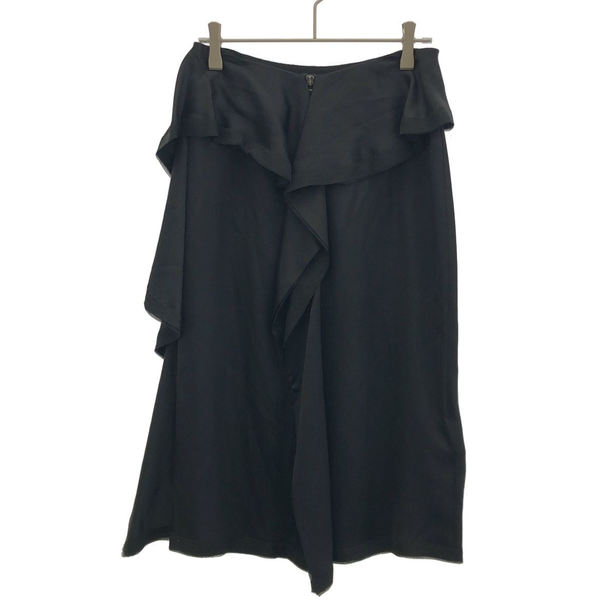 バーバリー ラッフルシルクスカート