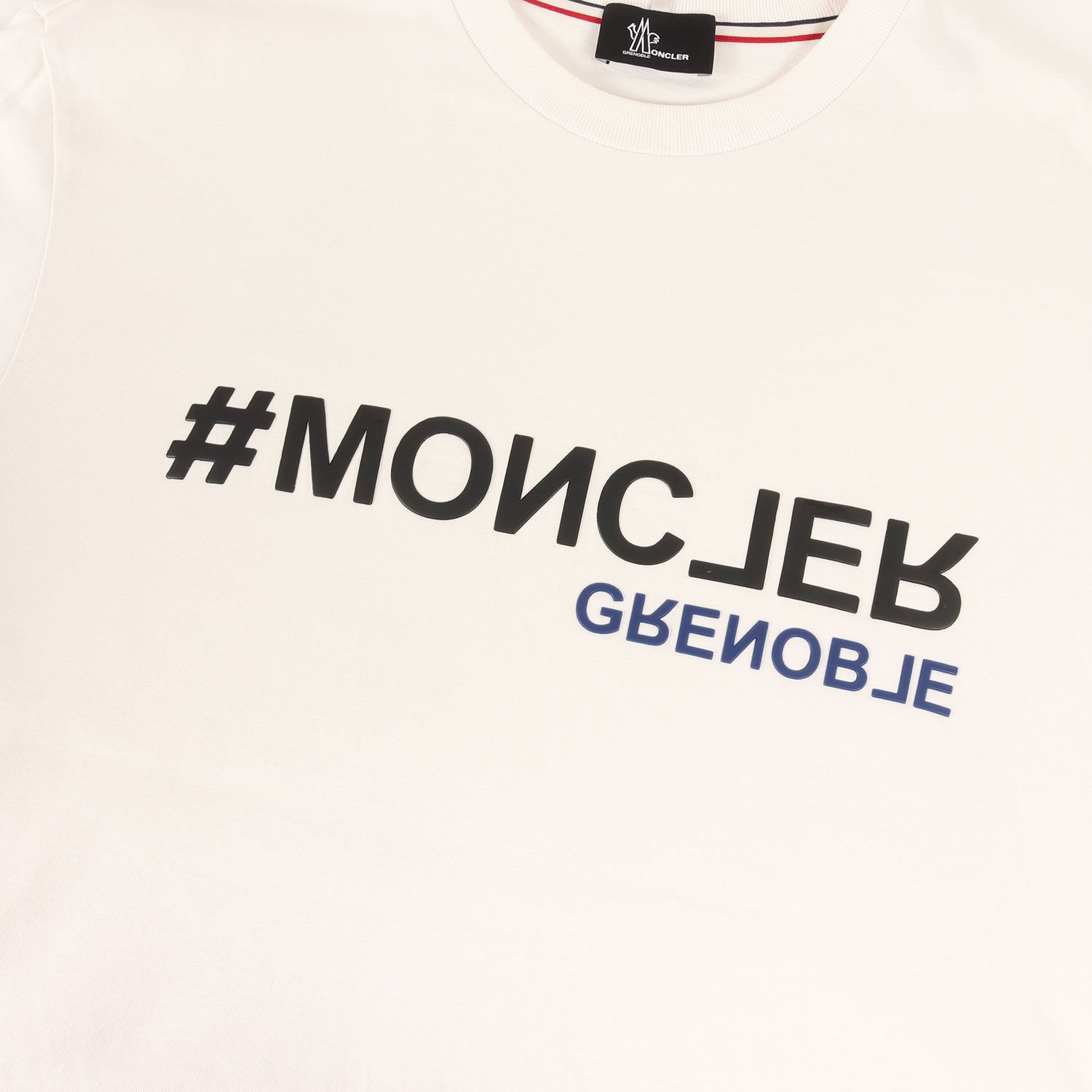 Size M☆春夏メンズMONCLER GAMME BLEU★超稀少半袖Tシャツ Size M☆春夏メンズMONCLER GAMME BLEU☆超稀少半袖Tシャツ