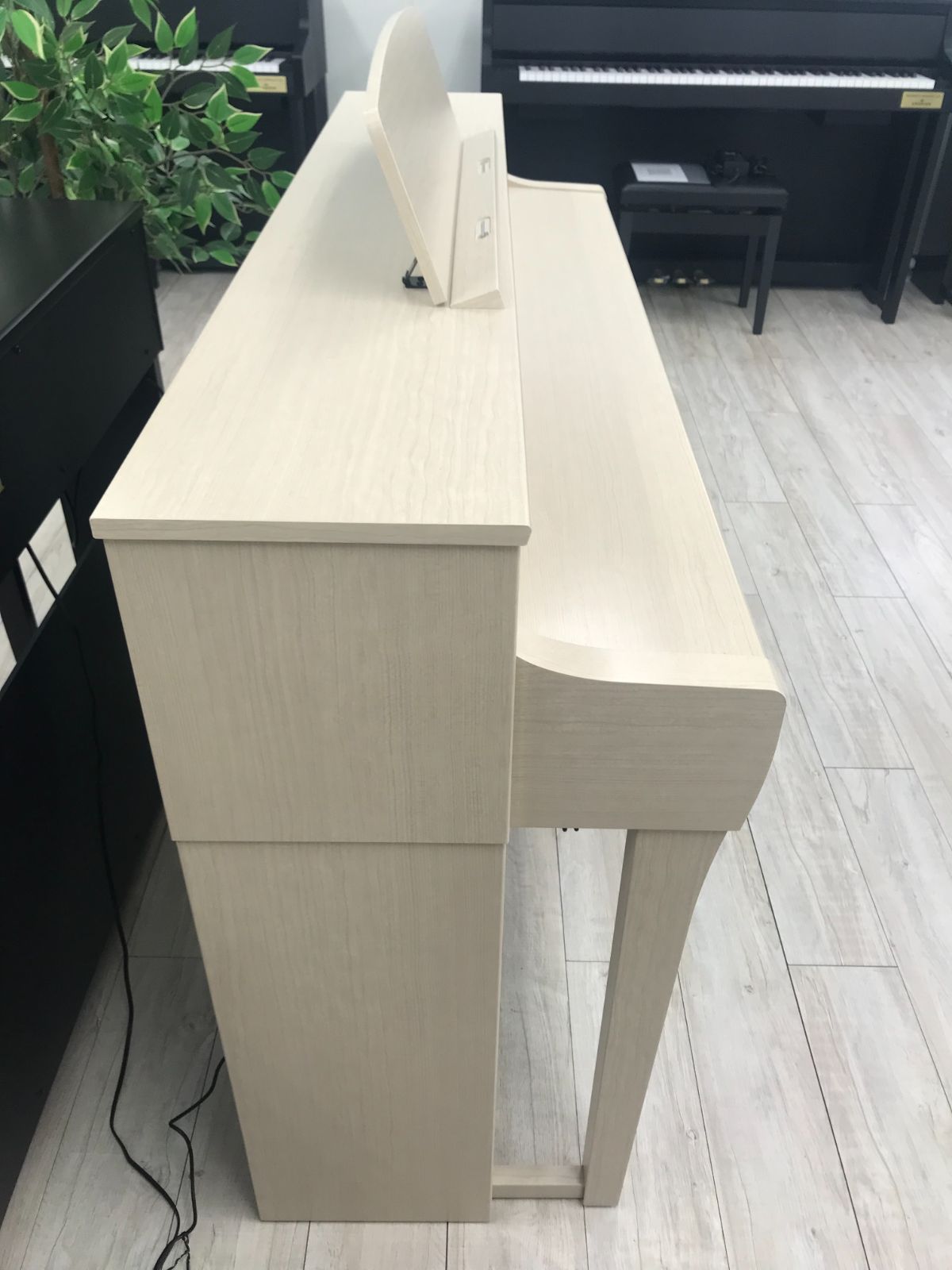 ★71209【電子ピアノ】YAMAHA　CLP745WA　21年製 ☆71209【電子ピアノ】YAMAHA CLP745WA 21年製 - メルカリ
