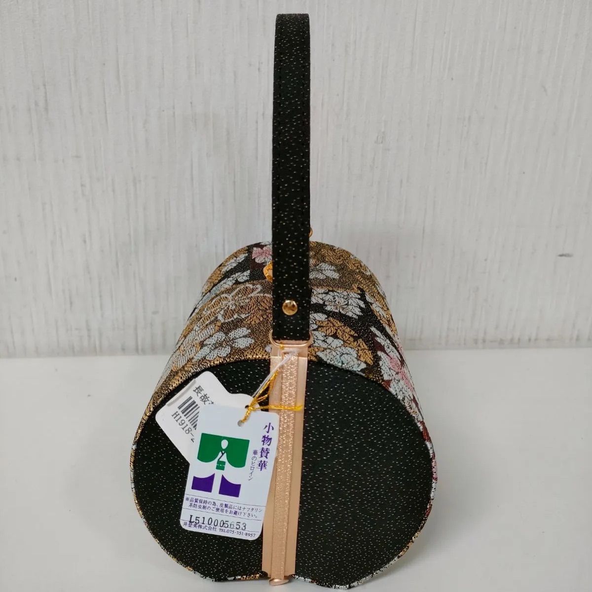 和装用バッグ 白と金の花柄 未使用】和装用バッグ 金と白の花柄 - メルカリ