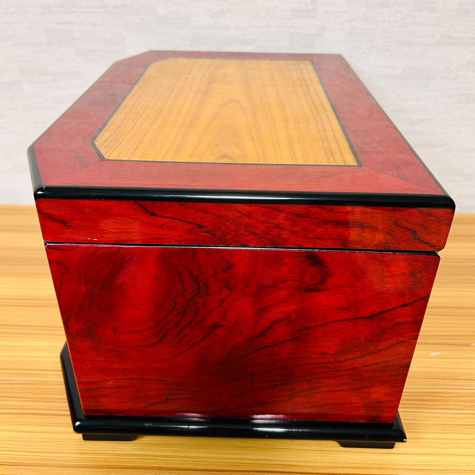 光沢仕上げ 大型