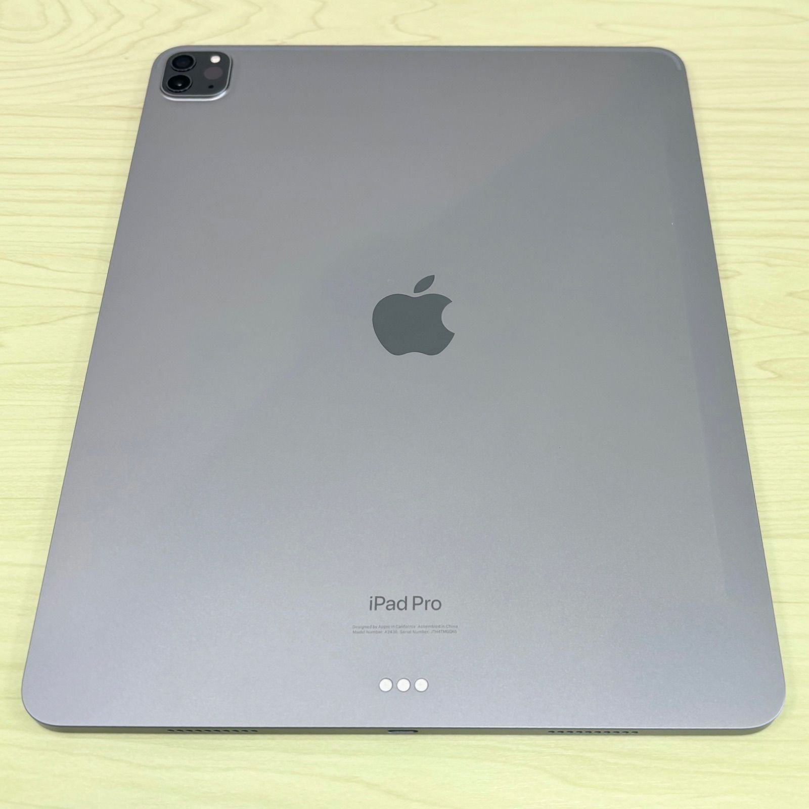 ほぼ新品】iPad Pro 12.9インチ 第6世代 128GB WiFiモデル スペース 